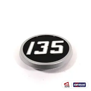 Emblemă medalion MF135 (plastic) pentru Massey Ferguson, cod 1865460M1