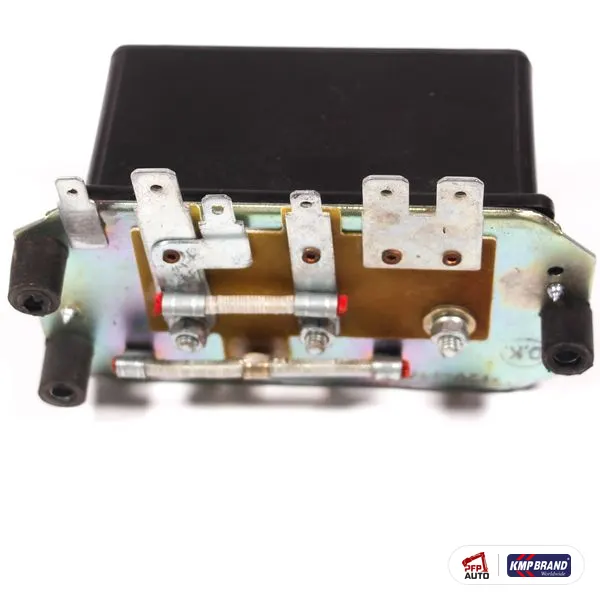 Regulator de tensiune 12V, 11A KMP Brand, pentru Ford New Holland, cod C7NN10505D