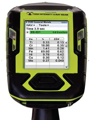 Analizor XRF în laboratorul KMP Brand